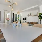 Nord Collection - 4 Bedroom Hotel Apartment