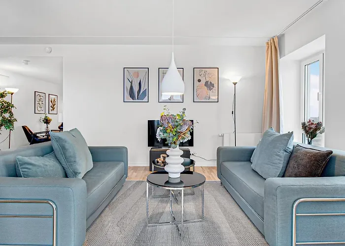 Two-Bedroom Apartment With Amazing View And Sunny Balcony Next To Royal Arena