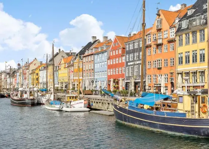Stay In The Heart Of Historic Copenhagen