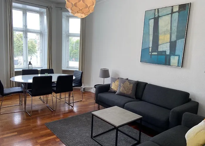 City Center Center 3-Bedroom Apartment At Soelvgade 84