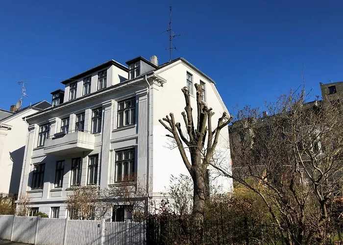 Rooms In Quiet White Villa Apartment Hortensiavej 8 On Frederiksberg C