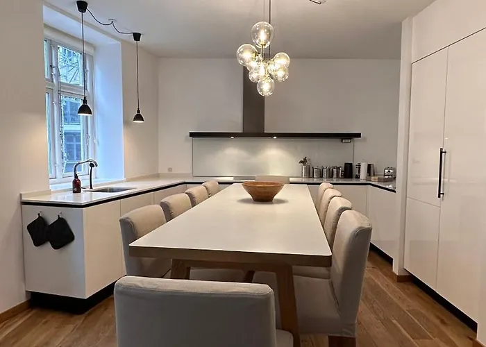 Central Apartment - Rap 8