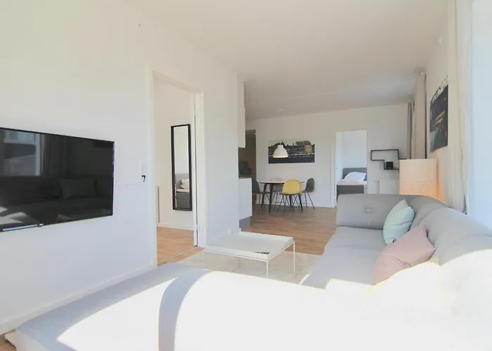 Stunning 2-Bed Wbalconies And Great Views