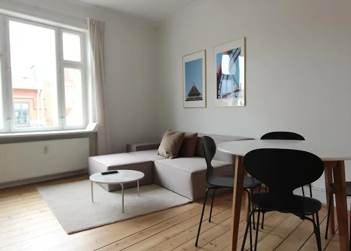 Nice 1-Bed In A Cosy Neighborhood
