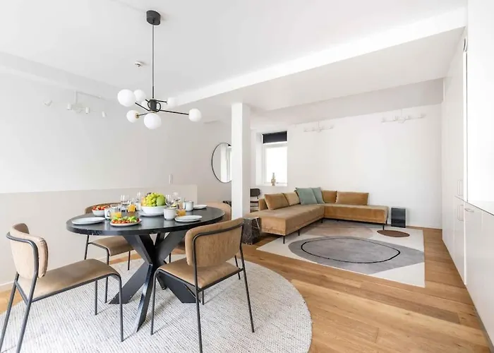 Spacious Double-Flat For 10 In Cph City Center