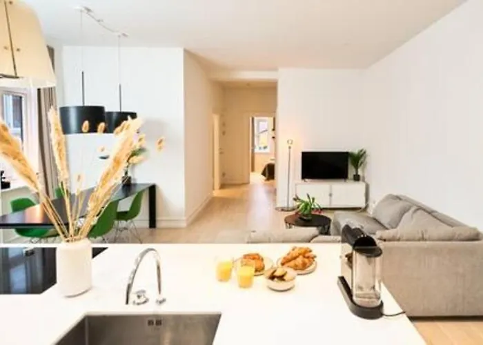 Luxe Apartment Escape