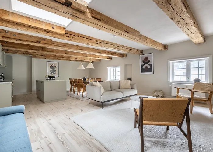 Stylish Loft In The Heart Of Cph
