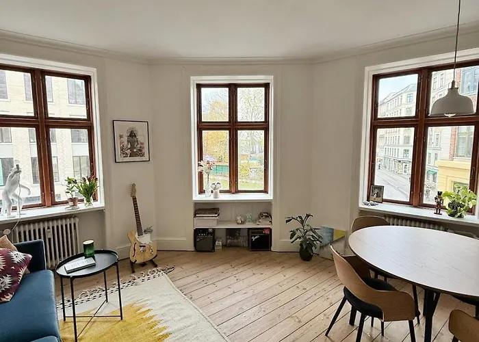 Cozy Cool Crib In The Heart Of Copenhagen