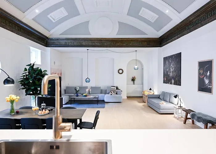 Spacious 2-Bedroom Apartment In The Trendy Area Of Copenhagen Vesterbro