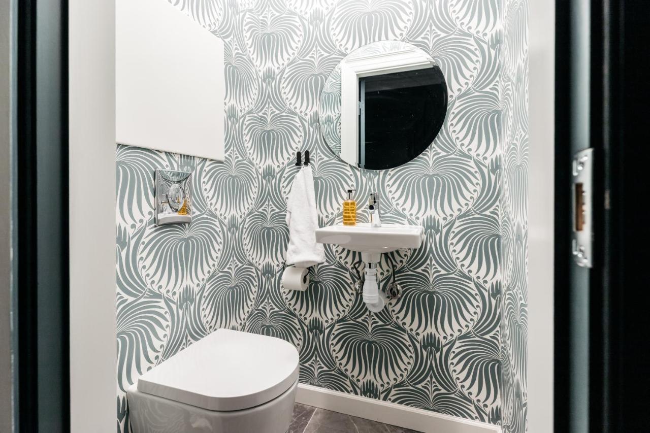 Stylish 4 Bedroom Flat In Cph *