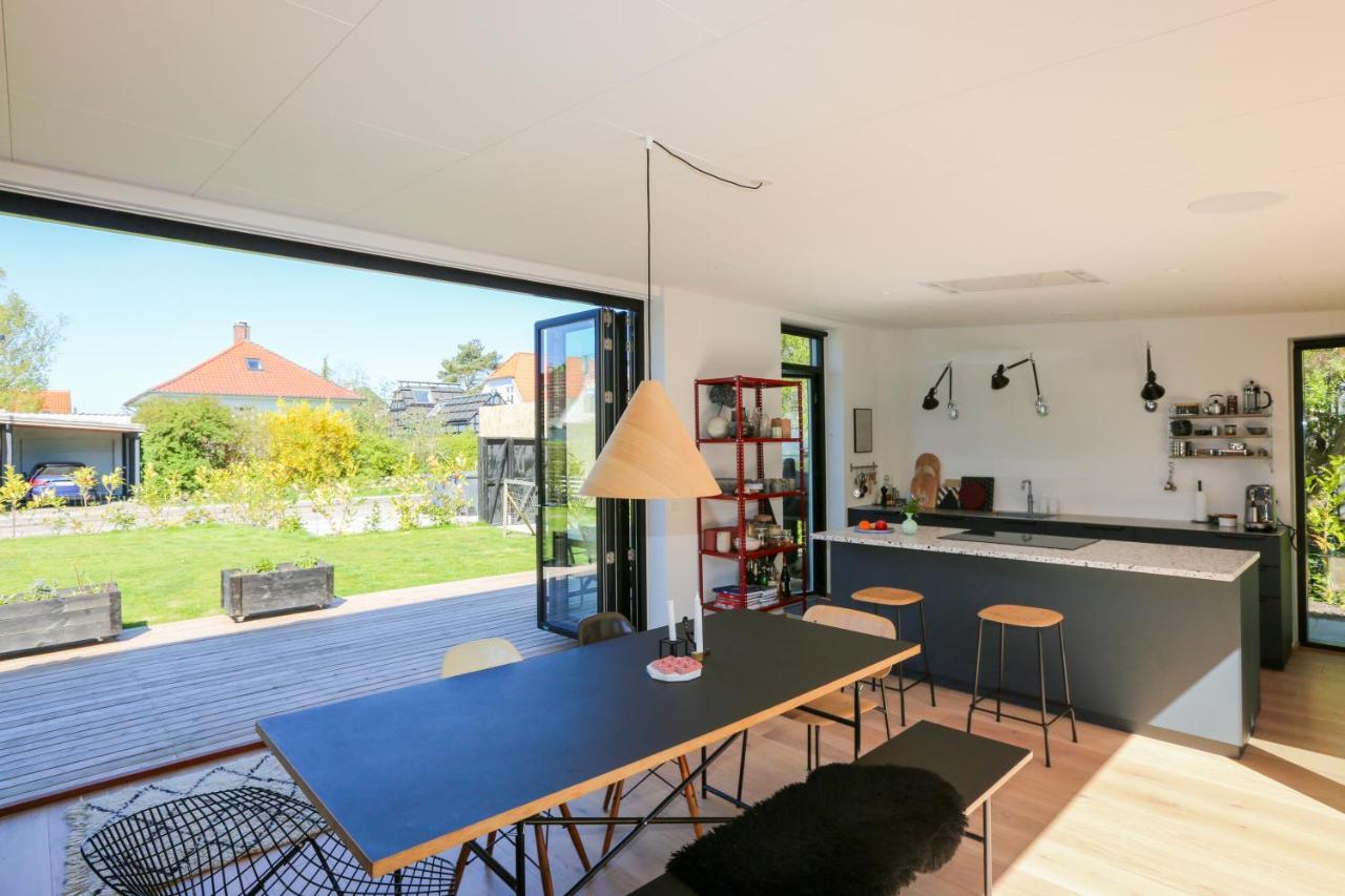 Villa Modern Architecture Atrium House *