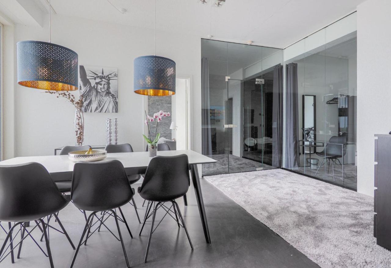 High-end With Rooftop Terrace And Gym