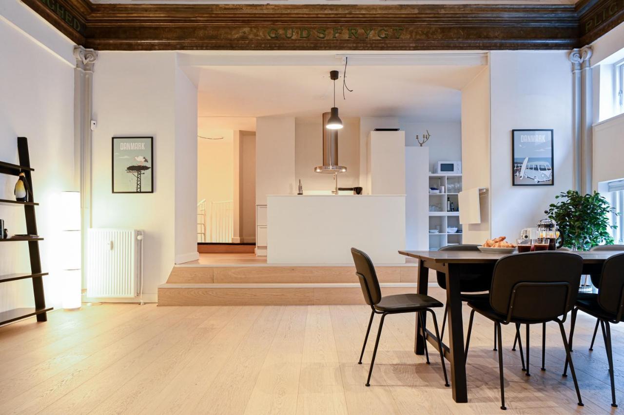 Apartment Spacious 2-bedroom In The Trendy Area Of Vesterbro Copenhagen