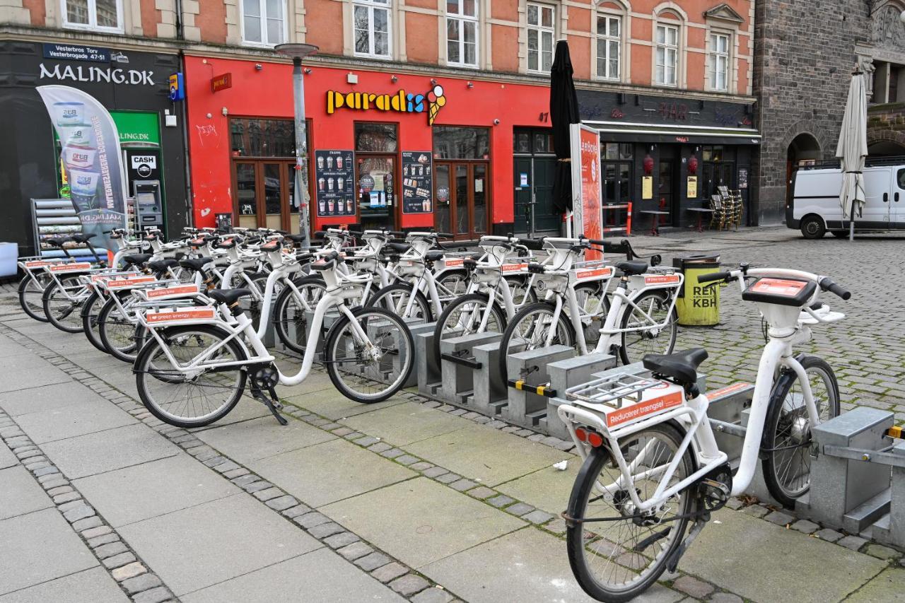 Spacious 2-bedroom In The Trendy Area Of Vesterbro Apartment Copenhagen