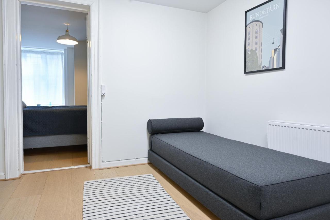 Spacious 2-bedroom In The Trendy Area Of Vesterbro Apartment Copenhagen