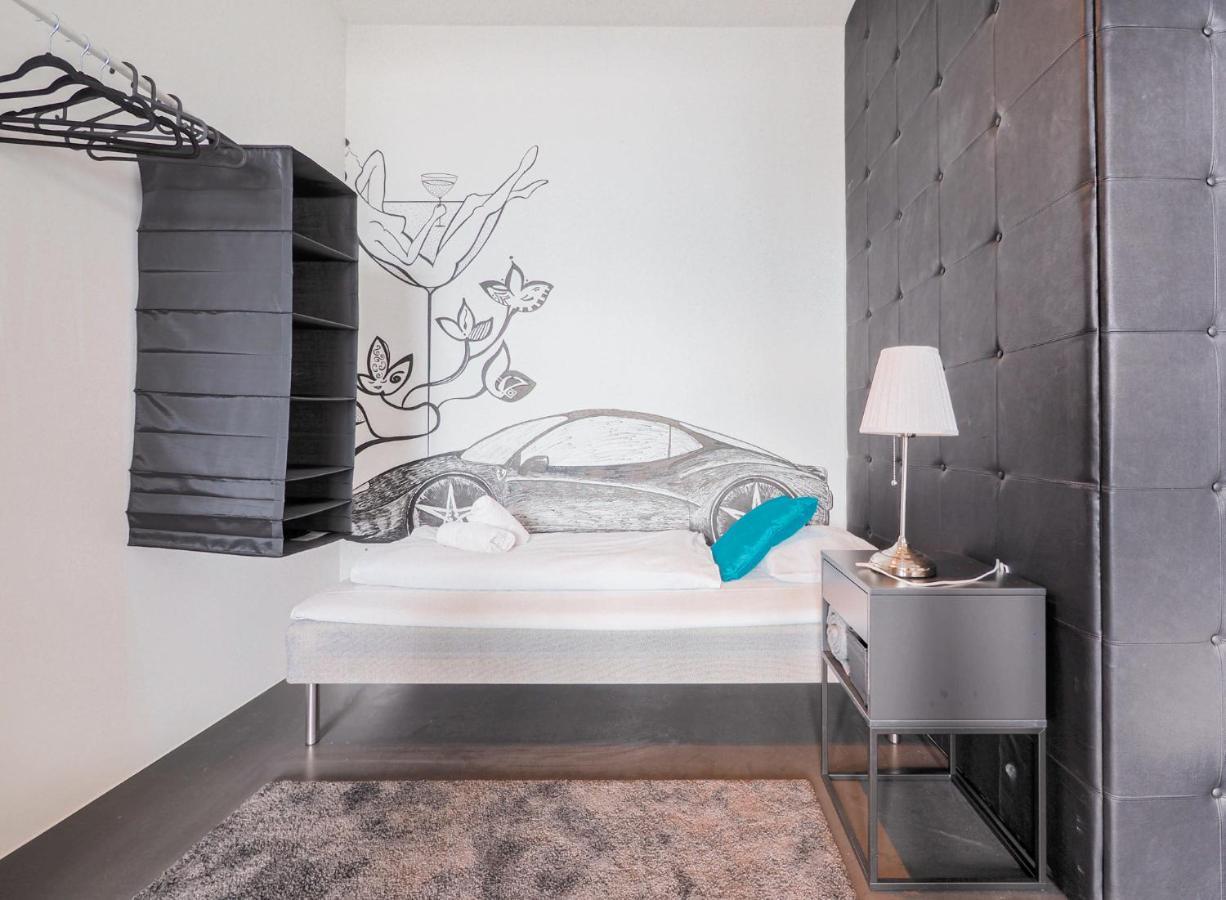 High-end With Rooftop Terrace And Gym