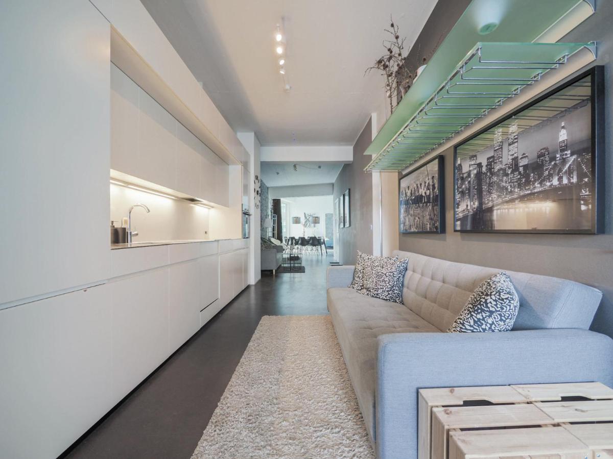 High-end With Rooftop Terrace And Gym
