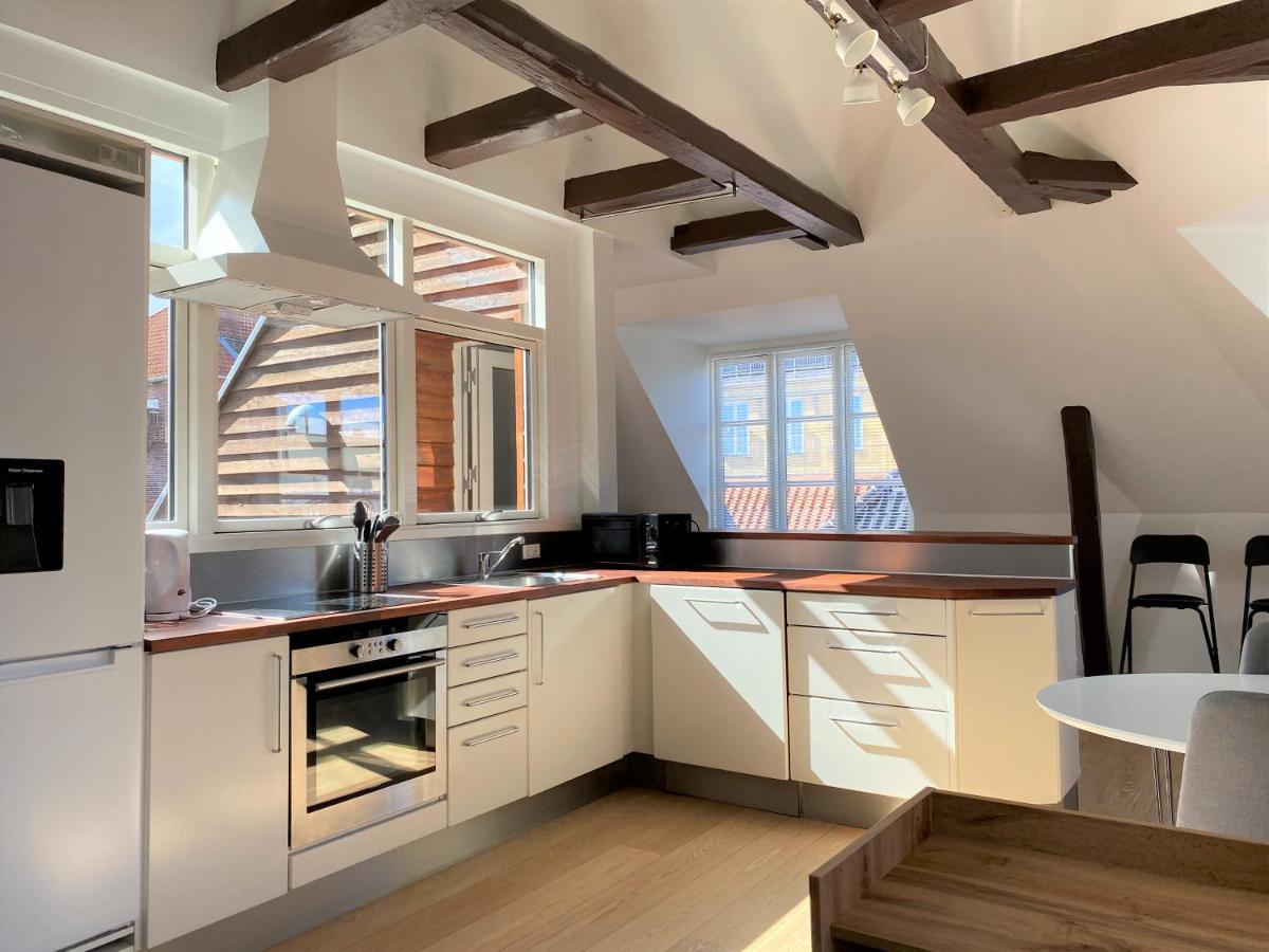 Sanders Merchant - Dreamy Three-bedroom With Terrace * København