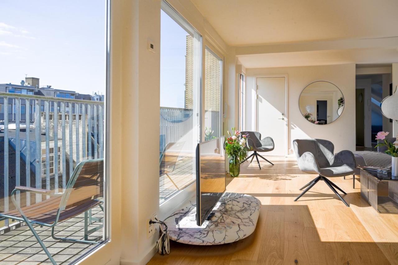 Spacious 3-bedroom With A Rooftop Terrace In The Center Of Apartment Copenhagen