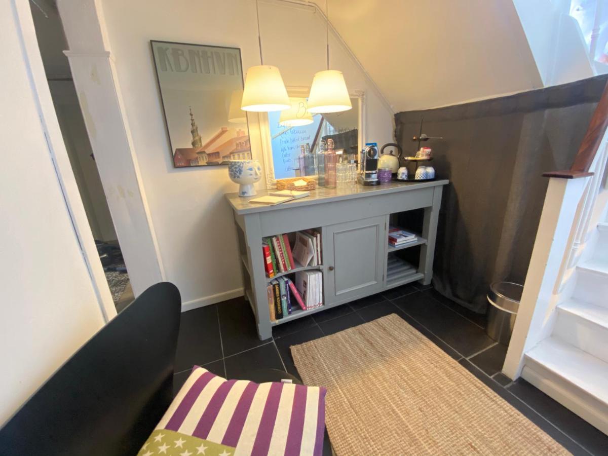 Guest house Comfortable Large King S Bed Near Cph Centre