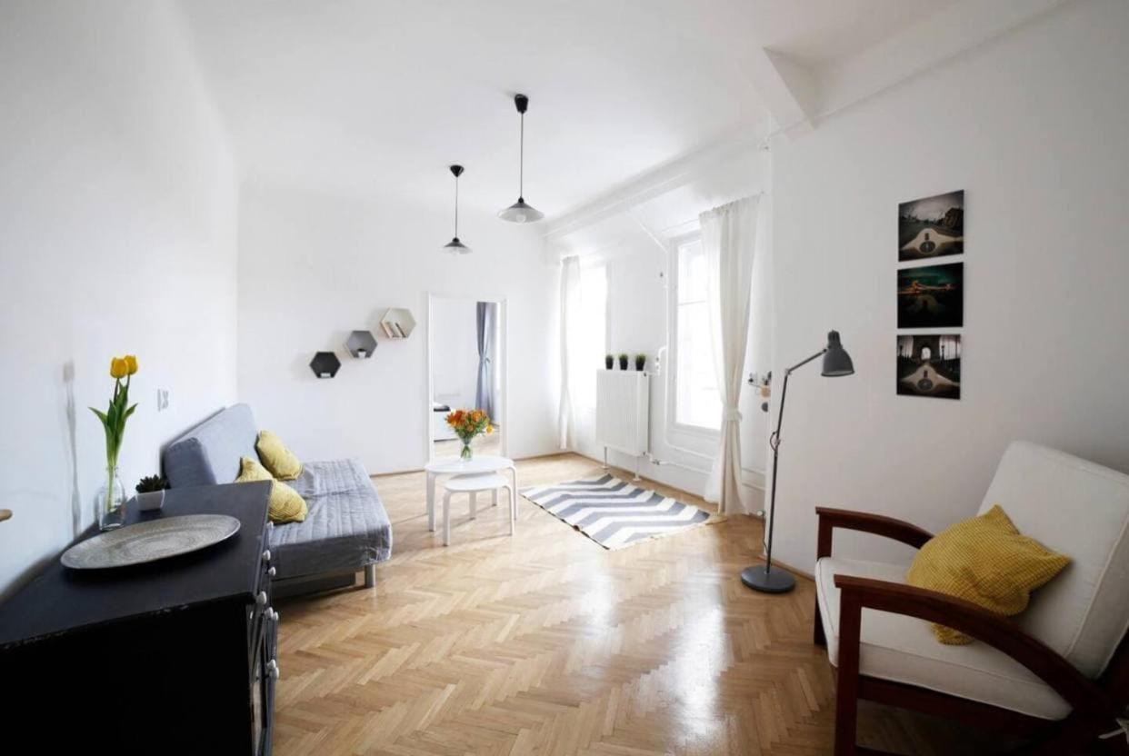 Apartment Sweet Home House New