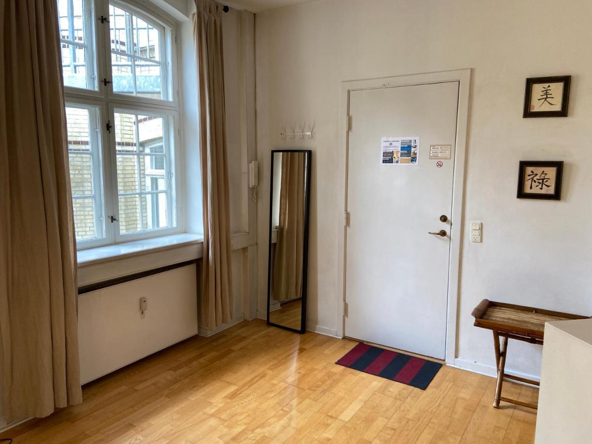 Huoneisto Elegant In Historic City Center *