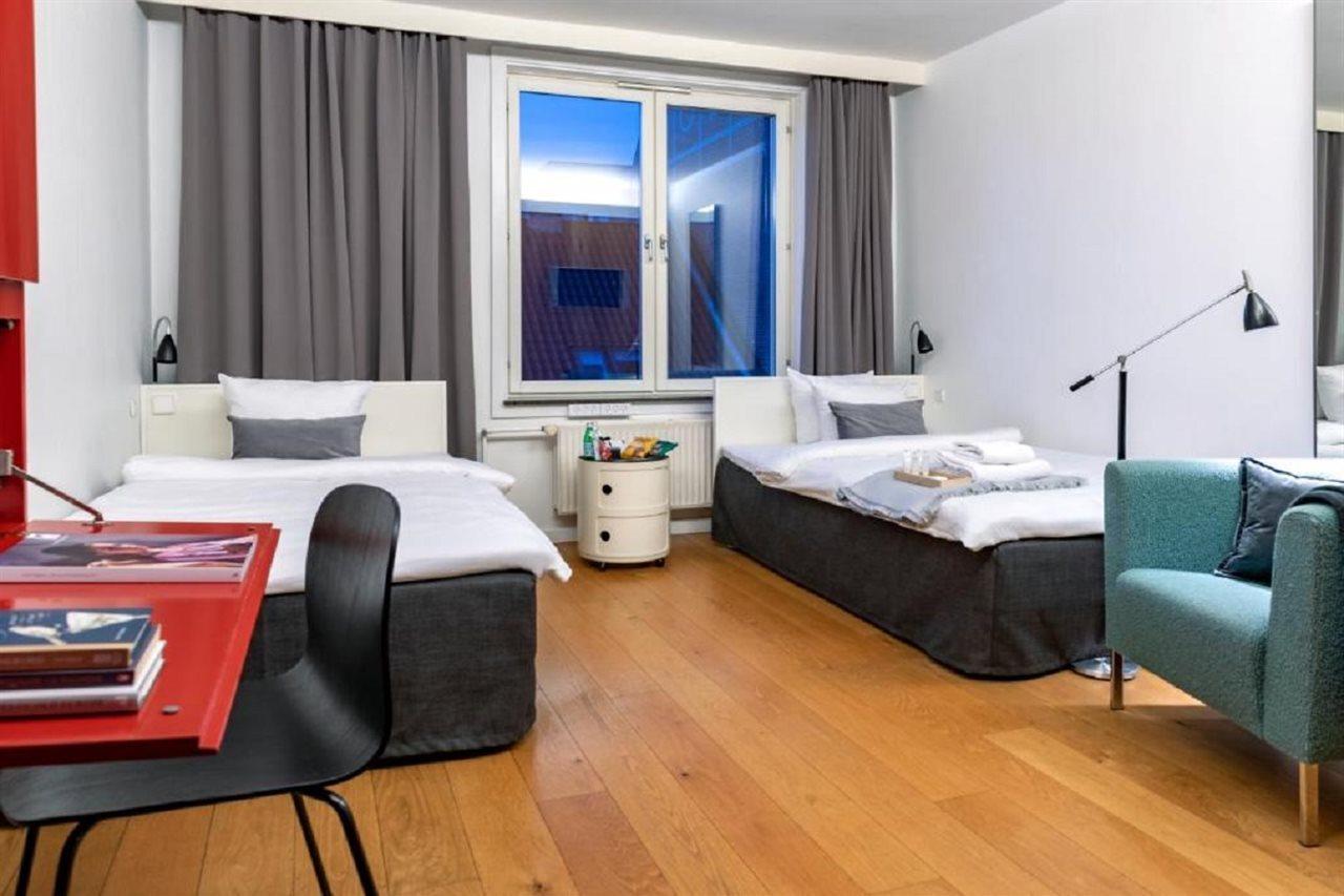 Hotel One