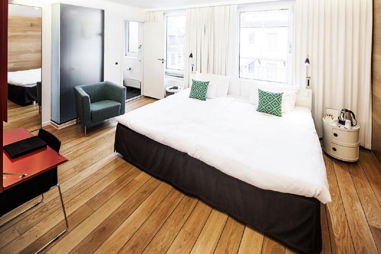 Hotel One 4*
