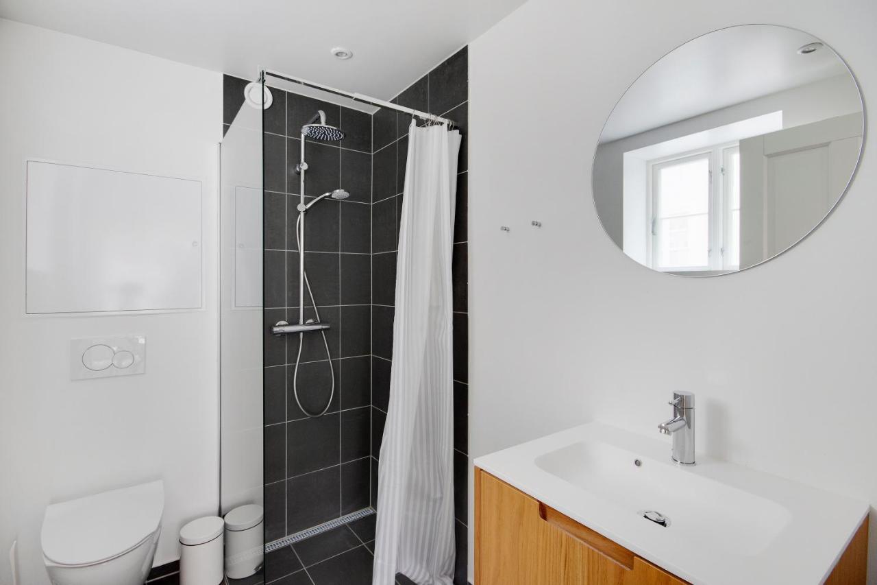 Sanders Regent - Popular Three-bedroom Near Square *
