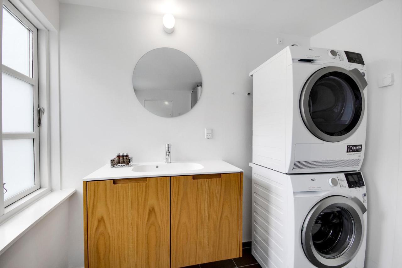 Sanders Regent - Popular Three-bedroom Near Square Appartement