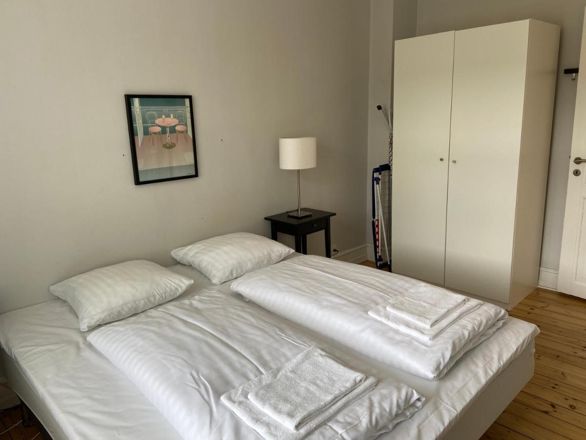 Bright 2-bedroom In Sophisticated Frederiksberg Copenhagen