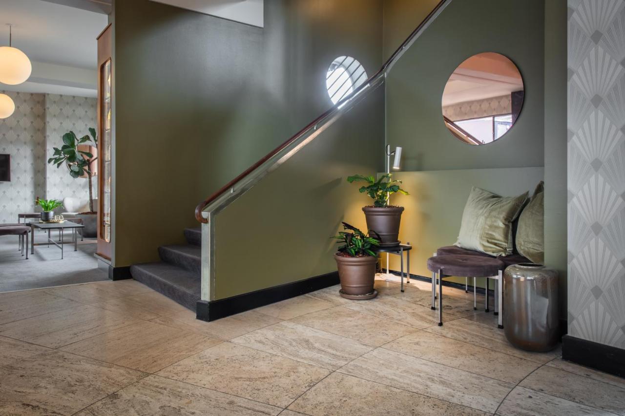 Hotel Astoria, Western Signature Collection 3*