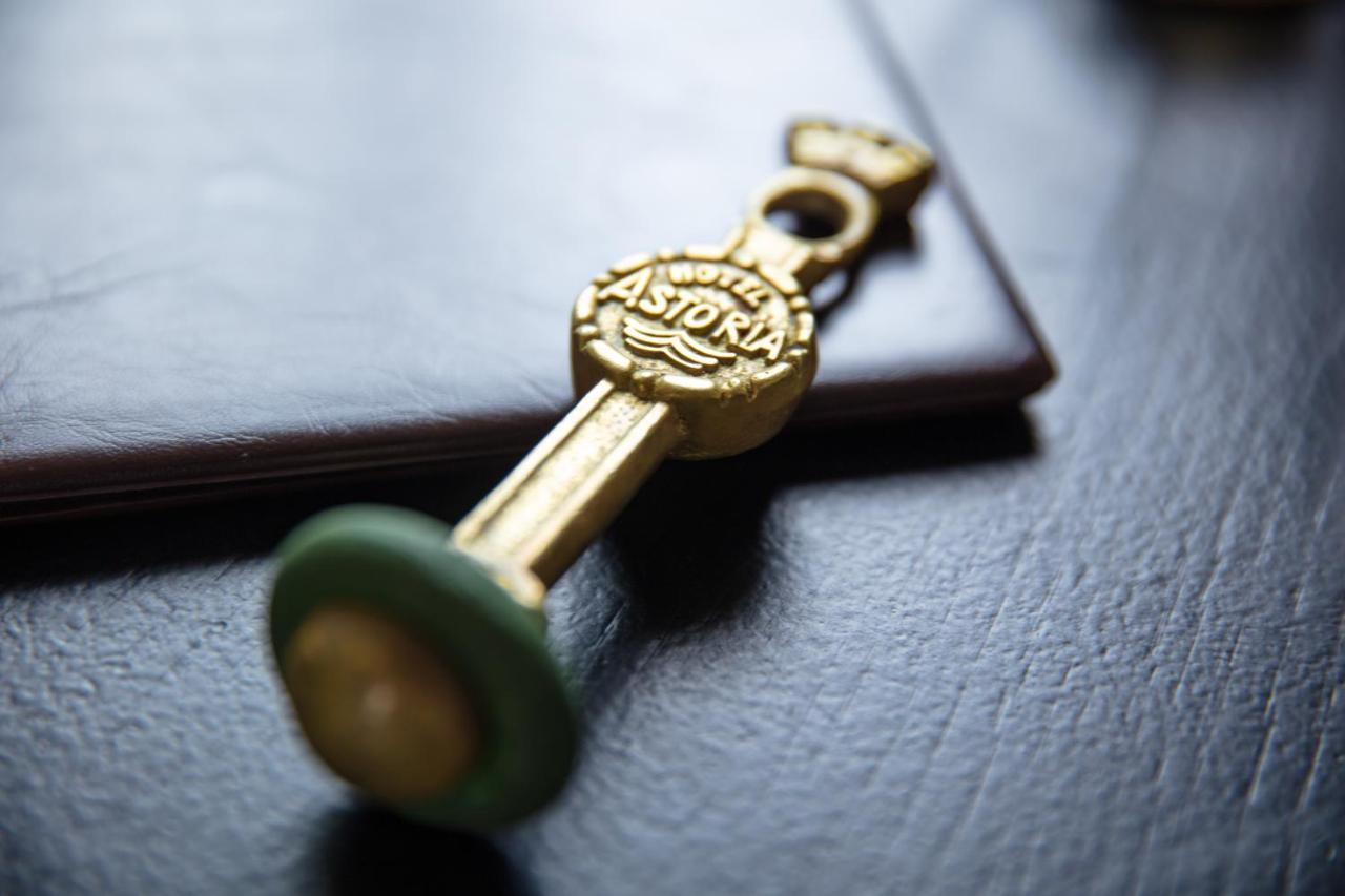 Hotel Astoria, Western Signature Collection