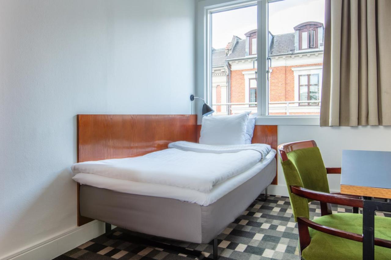 Astoria, Western Signature Collection Hotel