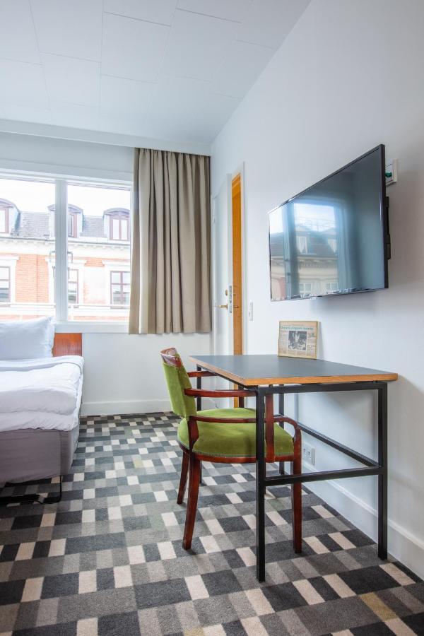Astoria, Best Western Signature Collection Hotel 3*