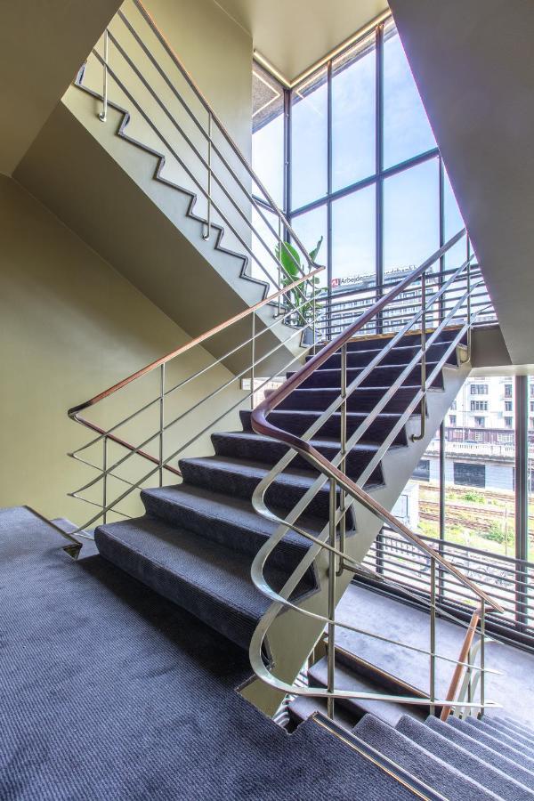 Astoria, Best Western Signature Collection Hotel