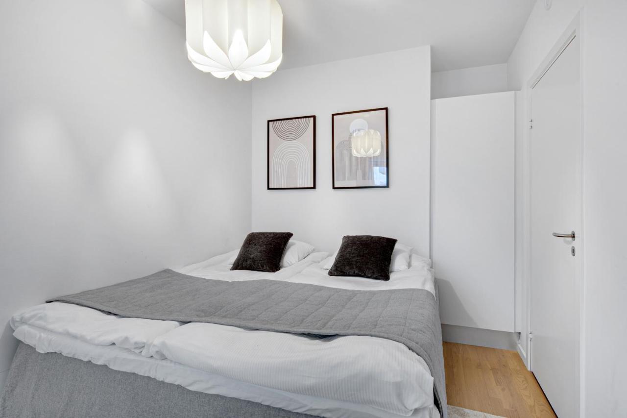 Modern 3-bedroom Near Metro Station In Orestad Copenhague