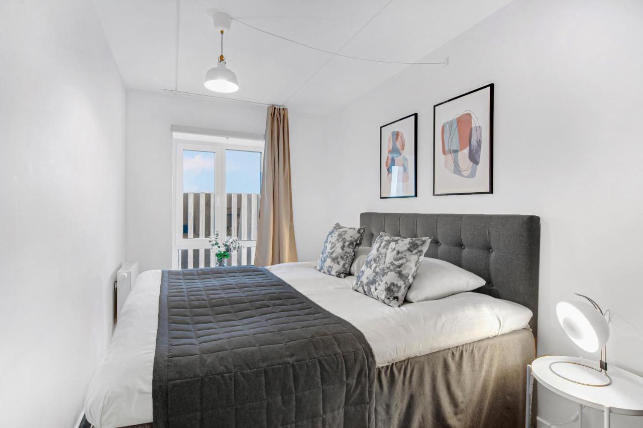 Two-bedroom With Amazing View And Sunny Balcony Next To Royal Arena