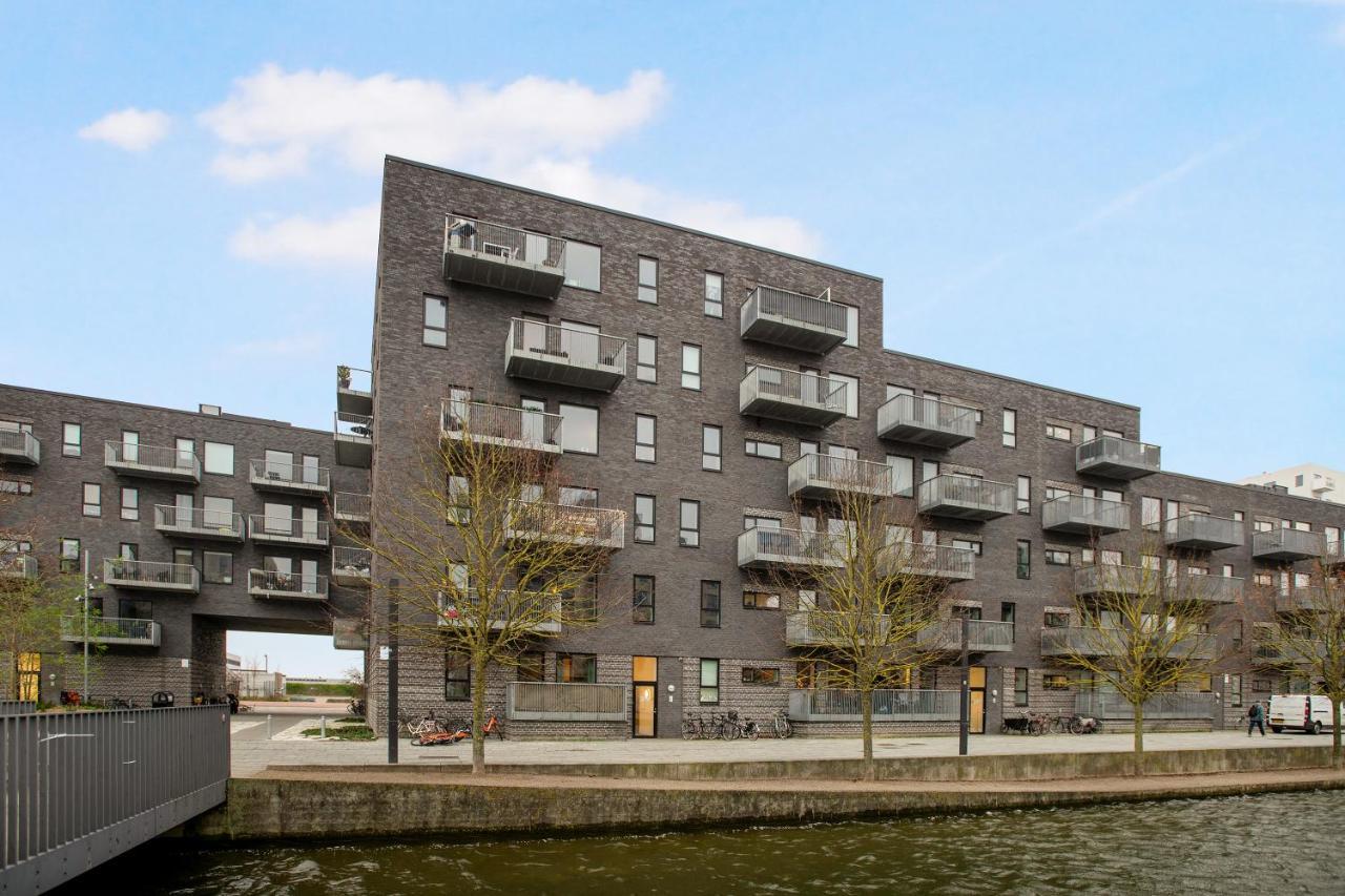 Modern 3-bedroom Near Metro Station In Orestad Copenhague