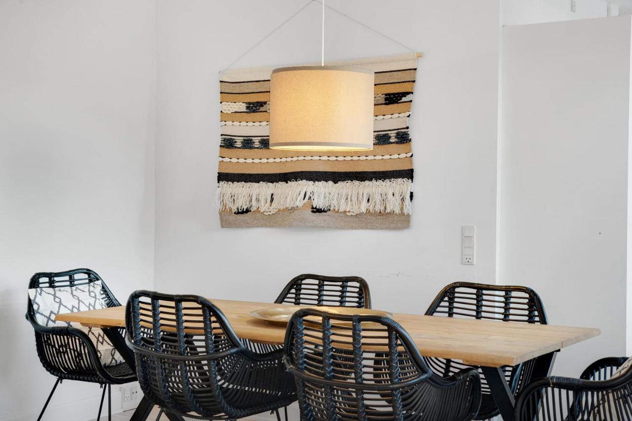 Sanders Leaves - Cute One-bedroom With A Large Rooftop Terrace * Kopenhagen