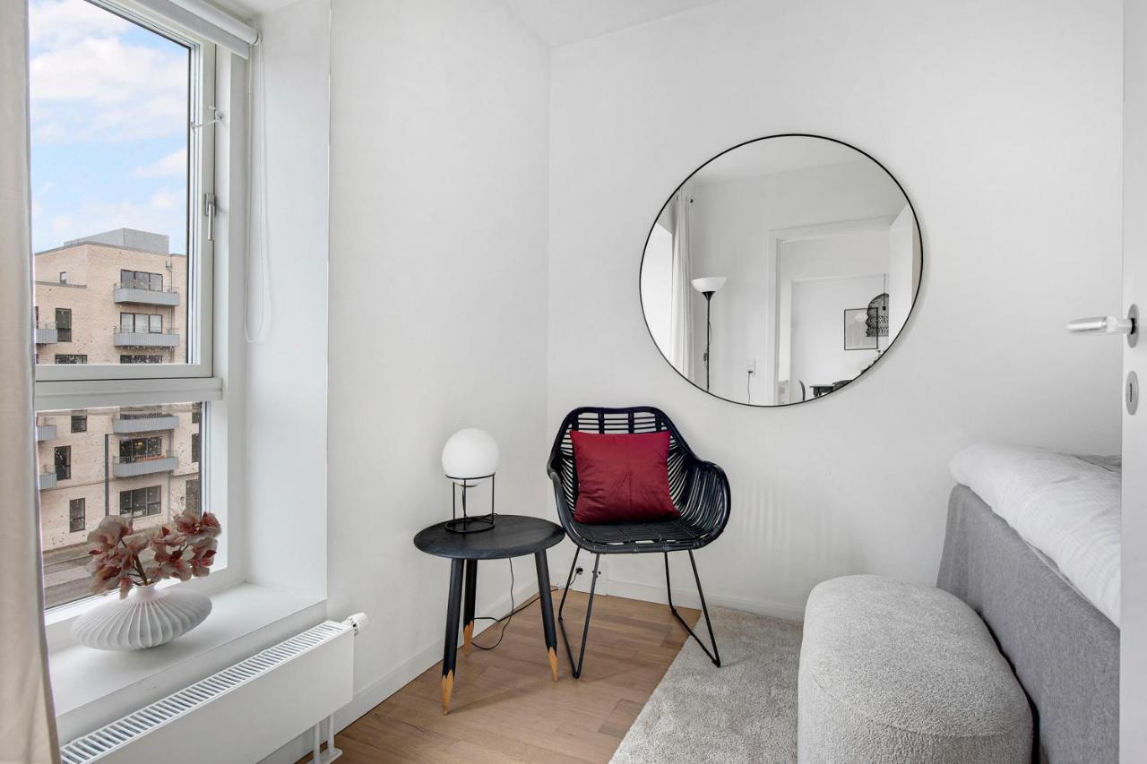 Lejlighed Sanders Arena - Precious Three-bedroom Close To Metro Station *