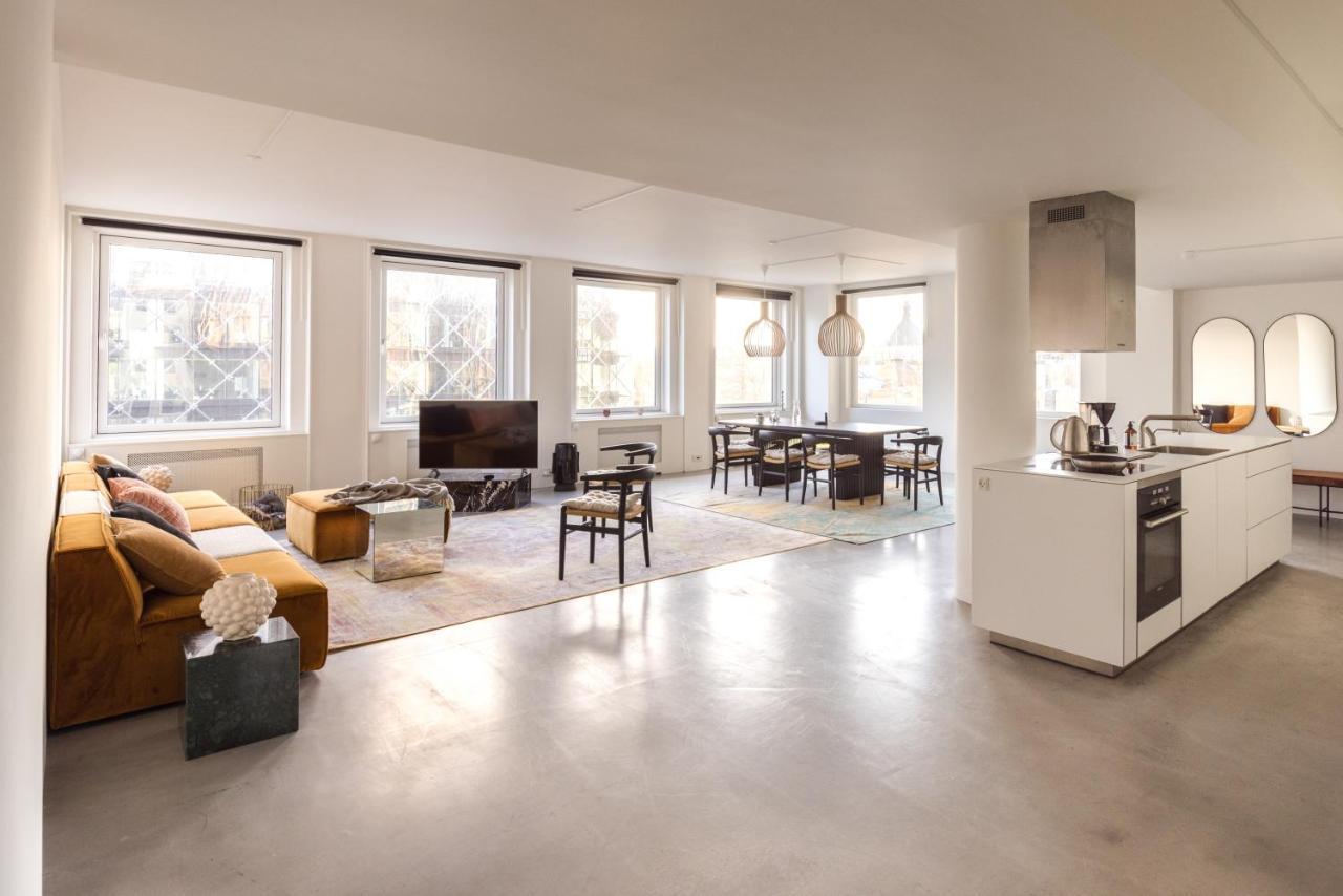 Next To Tivoli - Luxury Apt - Scandinavian Design *