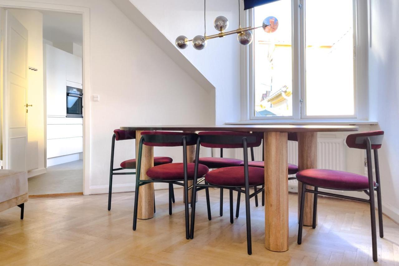 Perfect In Superb Location By Stroget, The Metro & Attractions *