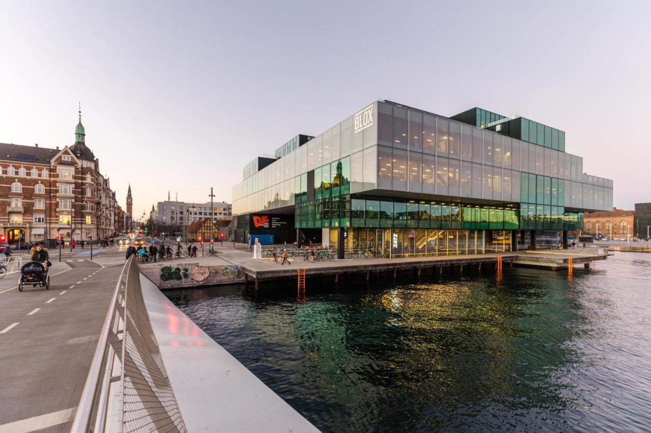 Luxury Harbourfront Penthouse With Private Rooftop Huoneisto *