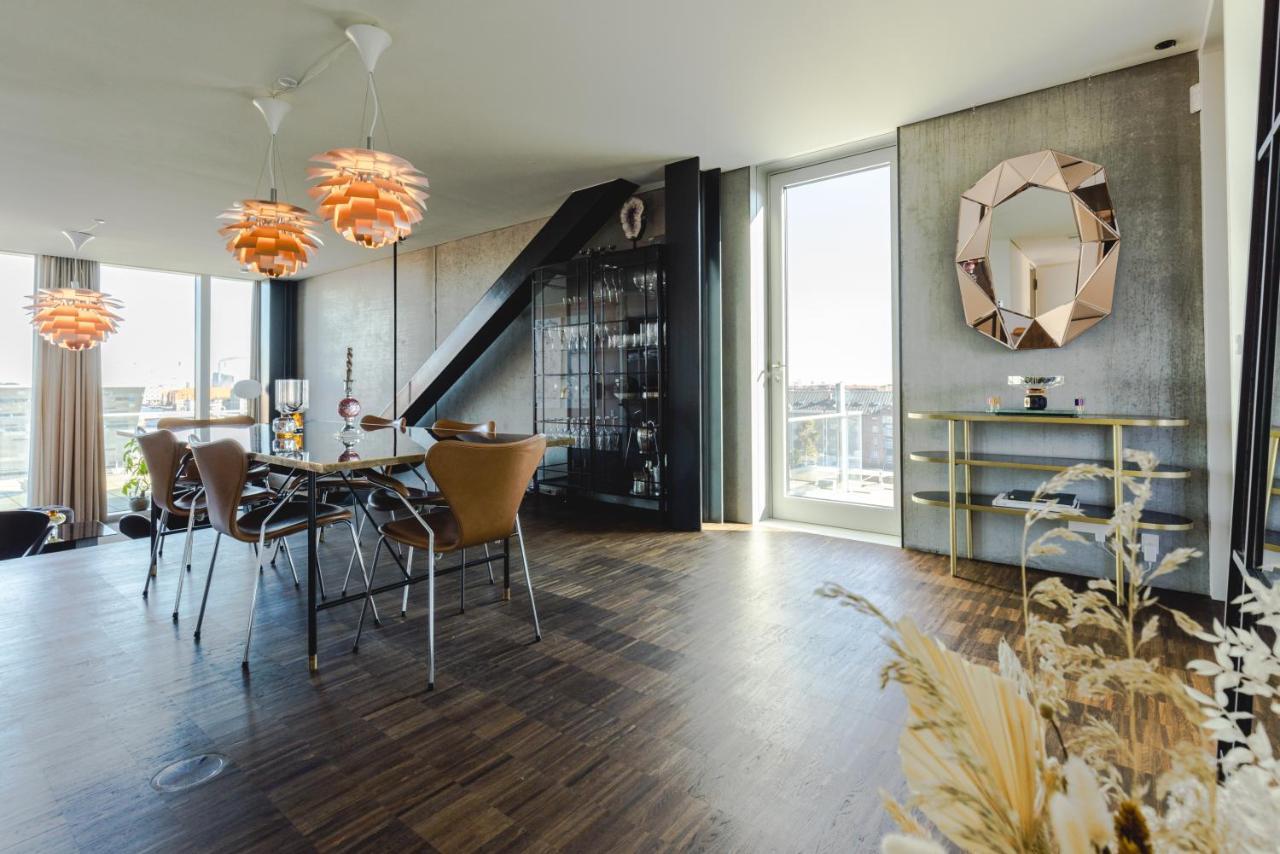 Appartement Luxury Harbourfront Penthouse With Private Rooftop *
