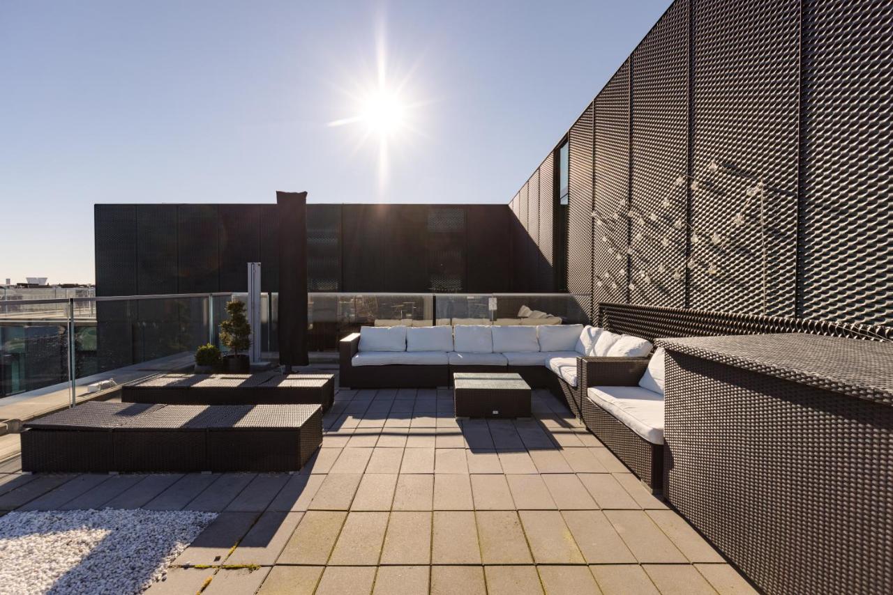 Luxury Harbourfront Penthouse With Private Rooftop * Kööpenhamina