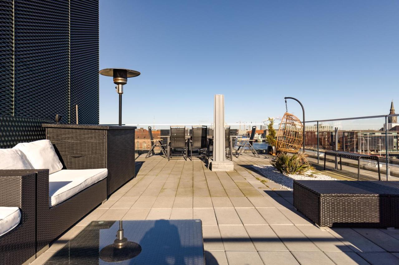 Luxury Harbourfront Penthouse With Private Rooftop Appartement