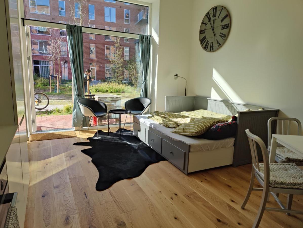 Beautiful Apartment In Hip Area Close To The Beach Apartment
