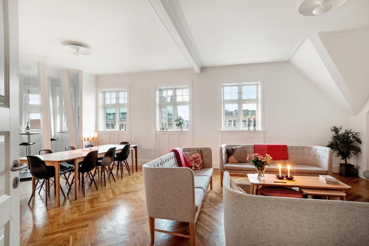 250 Sqm Smack Bang In The Center Of Lejlighed København