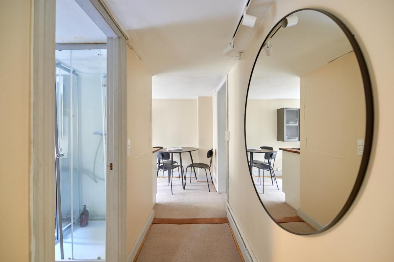 Stylish With Balcony In The Heart Of Copenhaga
